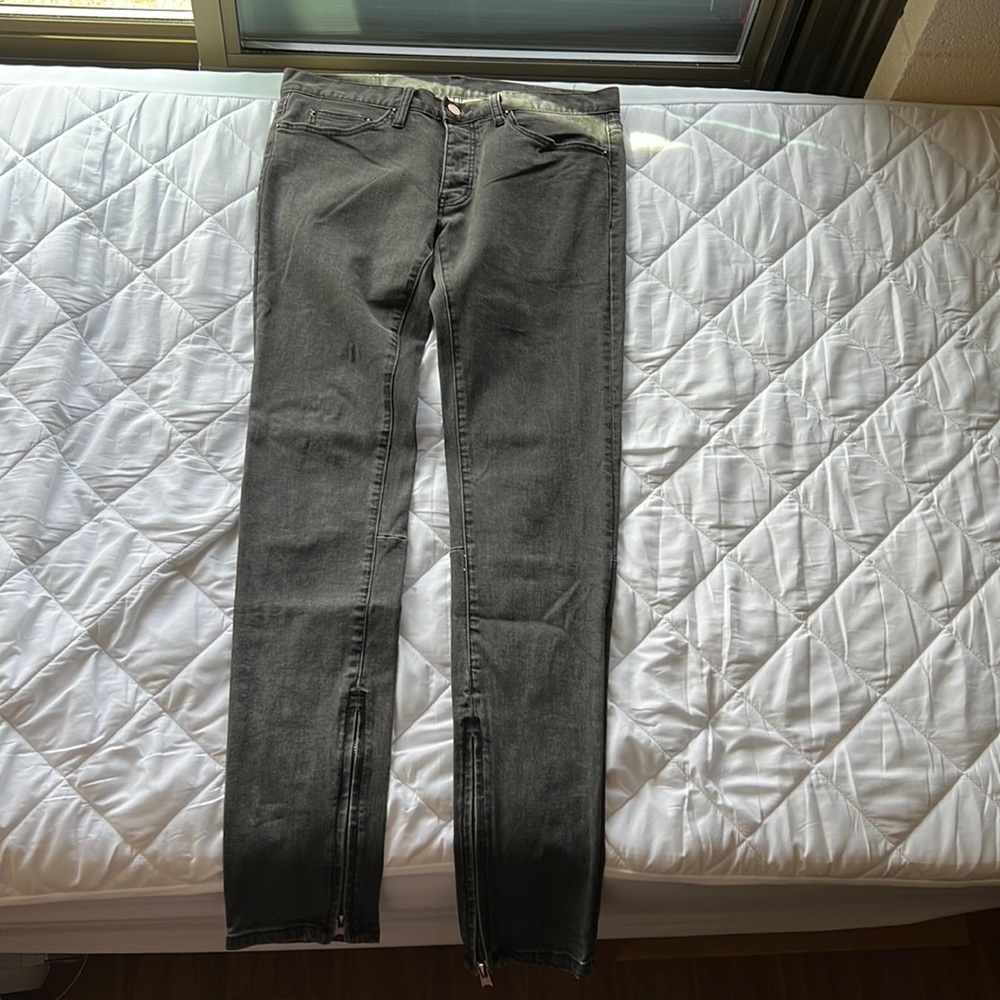 MNML Slim Fit Vintage Black Jeans - Size 31